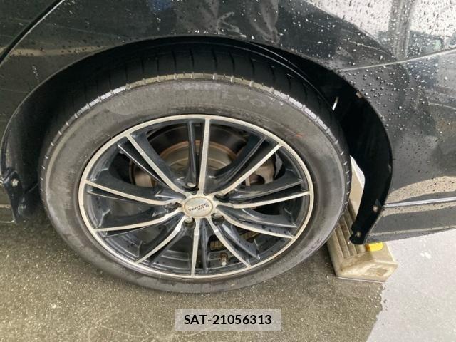 Toyota PRIUS ALPHA 2014-01 8745391-3