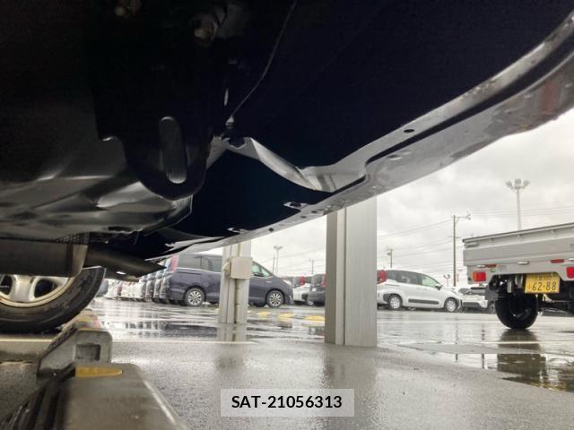 Toyota PRIUS ALPHA 2014-01 8745391-4
