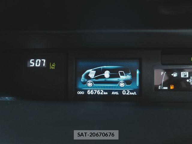 Toyota PRIUS ALPHA 2018-03 8745371-10