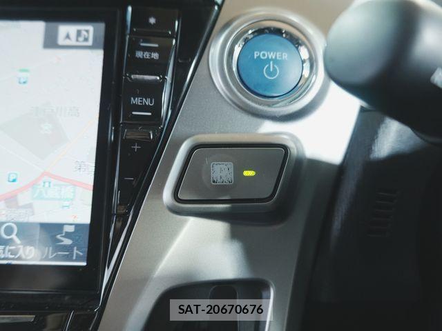 Toyota PRIUS ALPHA 2018-03 8745371-17