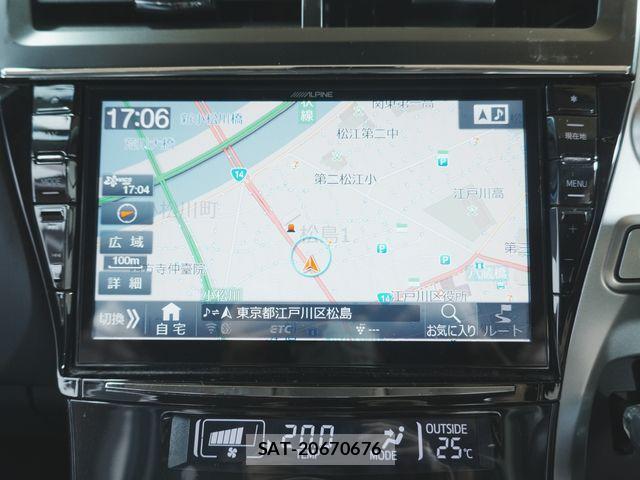 Toyota PRIUS ALPHA 2018-03 8745371-8