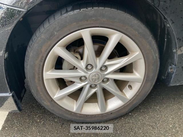 Toyota PRIUS ALPHA 2013-10 8745387-9