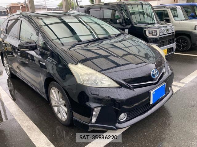 Toyota PRIUS ALPHA 2013-10 8745387-1