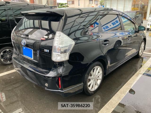 Toyota PRIUS ALPHA 2013-10 8745387-4