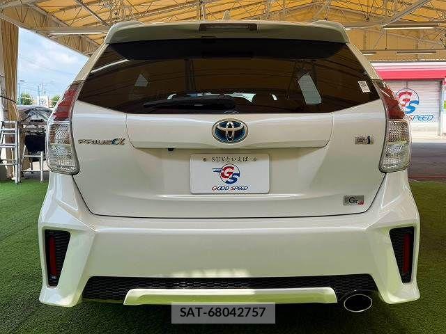 Toyota PRIUS ALPHA 2015-07 8745372-15