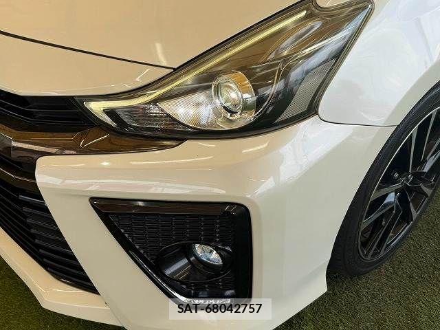 Toyota PRIUS ALPHA 2015-07 8745372-19