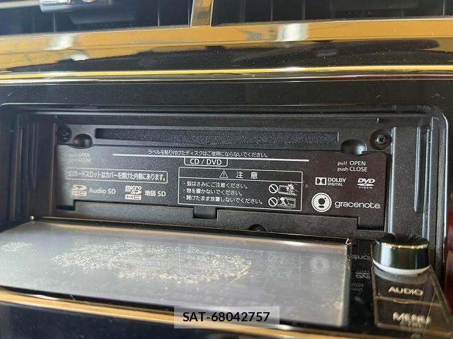 Toyota PRIUS ALPHA 2015-07 8745372-4