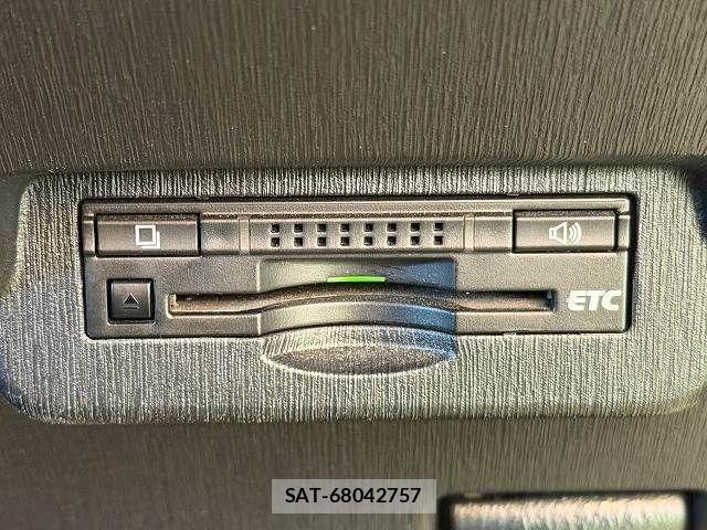 Toyota PRIUS ALPHA 2015-07 8745372-6