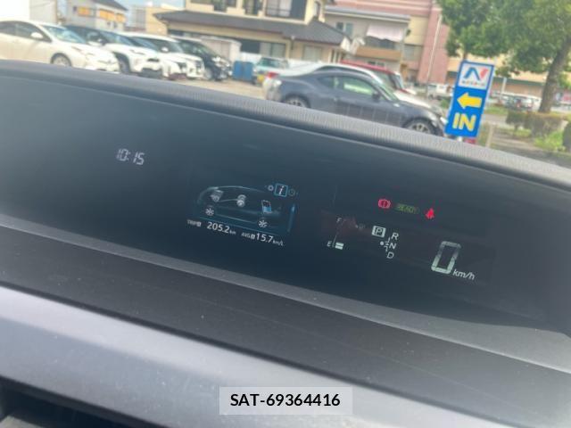 Toyota PRIUS ALPHA 2015-05 8745379-16