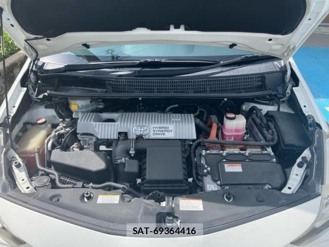 Toyota PRIUS ALPHA 2015-05 8745379-23