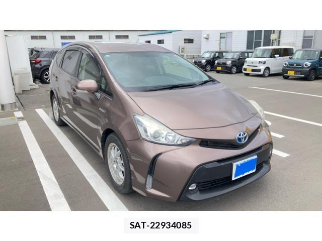 Toyota PRIUS ALPHA 2015-12 8745385-21