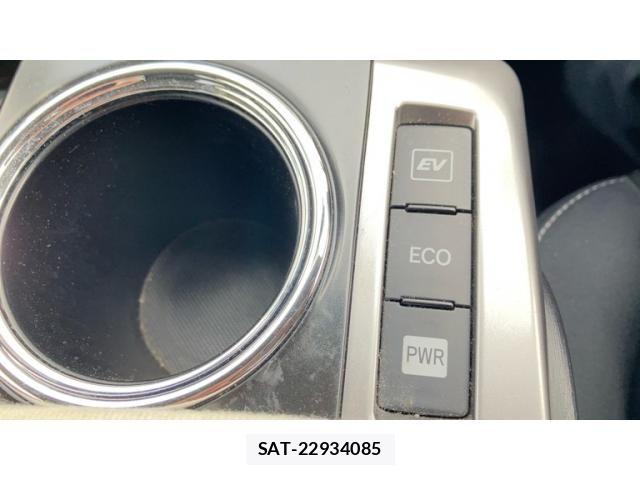 Toyota PRIUS ALPHA 2015-12 8745385-5