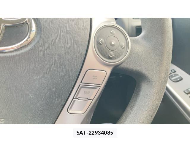 Toyota PRIUS ALPHA 2015-12 8745385-7