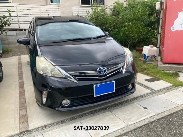 Toyota PRIUS ALPHA 2012-01 8745398-2