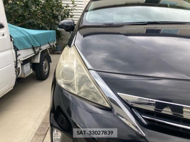 Toyota PRIUS ALPHA 2012-01 8745398-3