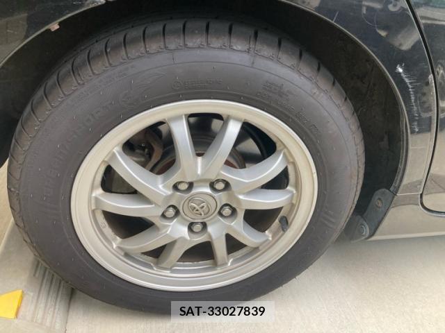 Toyota PRIUS ALPHA 2012-01 8745398-6