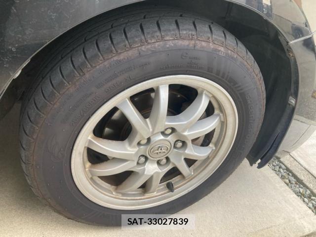 Toyota PRIUS ALPHA 2012-01 8745398-7