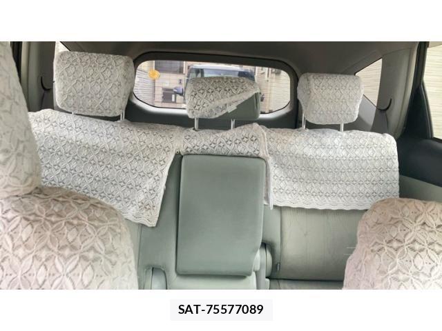 Toyota PRIUS ALPHA 2011-11 8745399-23