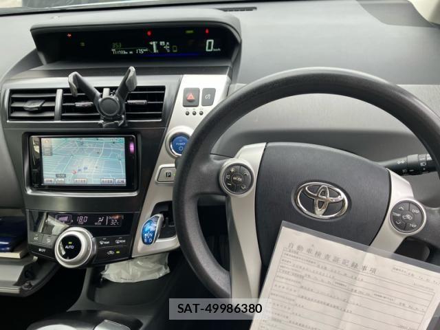 Toyota PRIUS ALPHA 2012-12 8745400-7