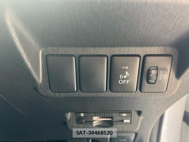 Toyota PRIUS ALPHA 2015-05 8745382-14