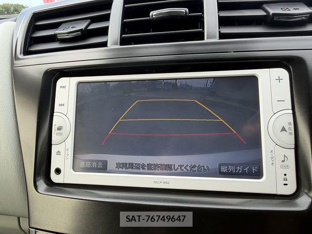 Toyota PRIUS ALPHA 2014-02 8745381-11