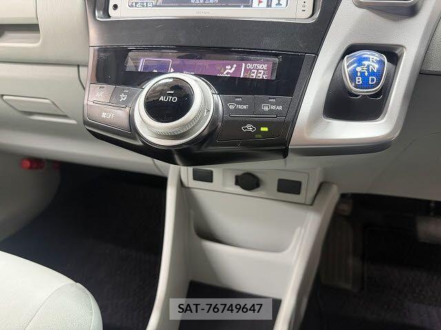 Toyota PRIUS ALPHA 2014-02 8745381-14