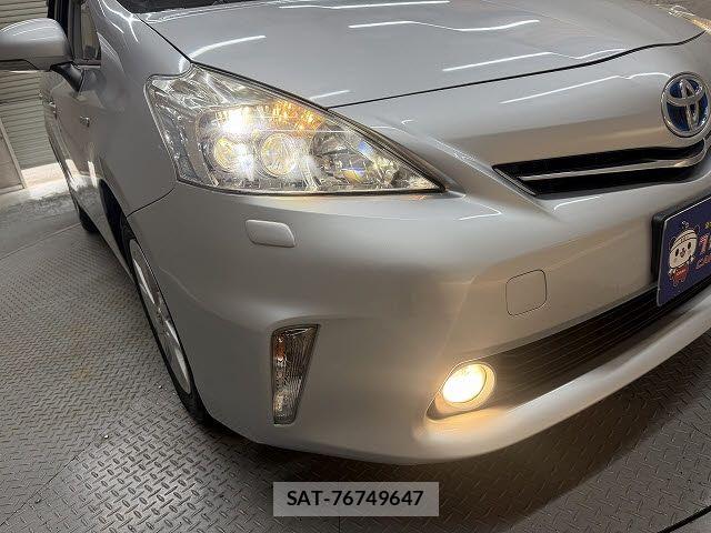 Toyota PRIUS ALPHA 2014-02 8745381-6