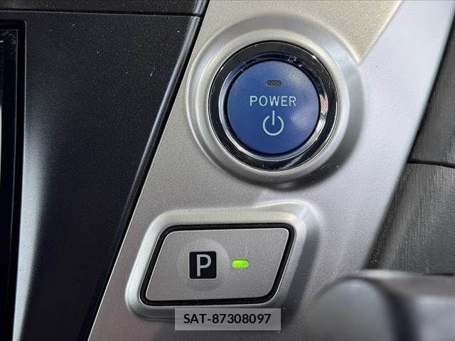 Toyota PRIUS ALPHA 2012-03 8745388-22