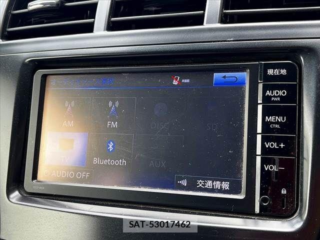 Toyota PRIUS ALPHA 2014-10 8745377-12