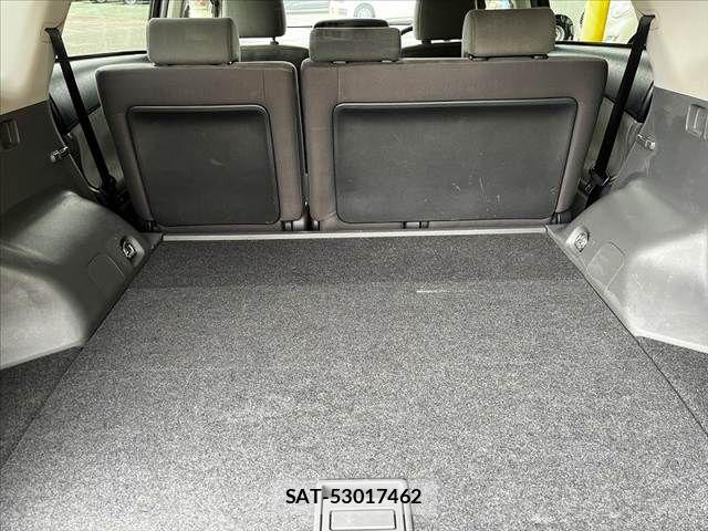 Toyota PRIUS ALPHA 2014-10 8745377-8
