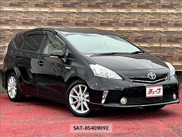 Toyota PRIUS ALPHA 2013-10 8745375-2
