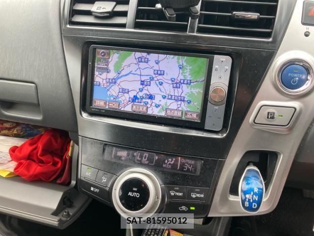 Toyota PRIUS ALPHA 2011-10 8745401-16