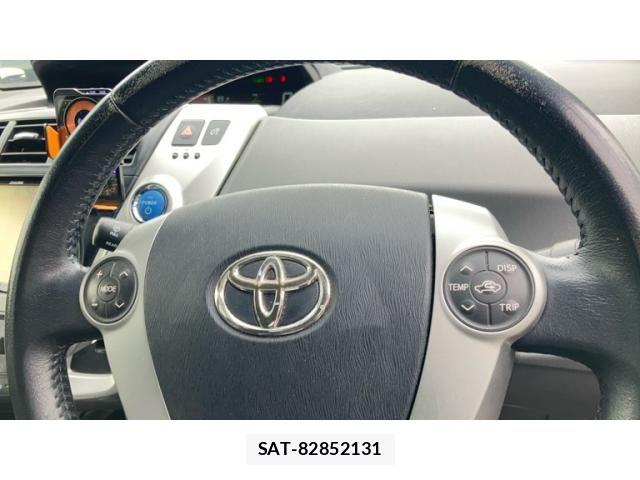 Toyota PRIUS ALPHA 2012-06 8745389-11