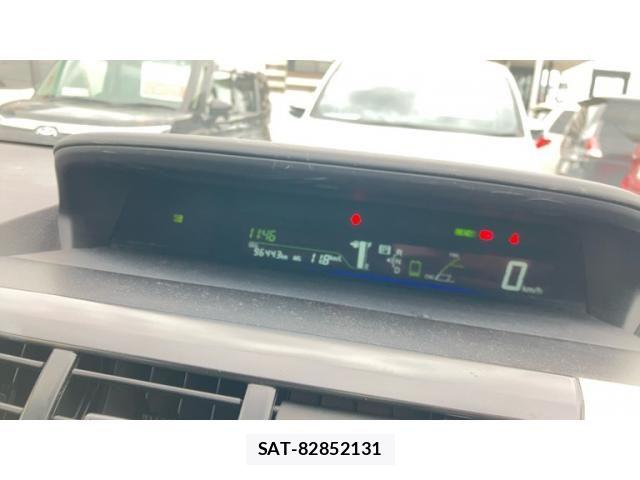 Toyota PRIUS ALPHA 2012-06 8745389-12