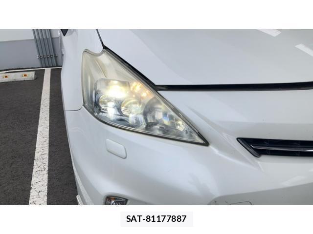 Toyota PRIUS ALPHA 2012-07 8745384-12