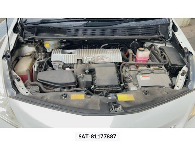 Toyota PRIUS ALPHA 2012-07 8745384-14