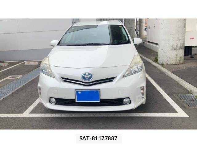 Toyota PRIUS ALPHA 2012-07 8745384-1