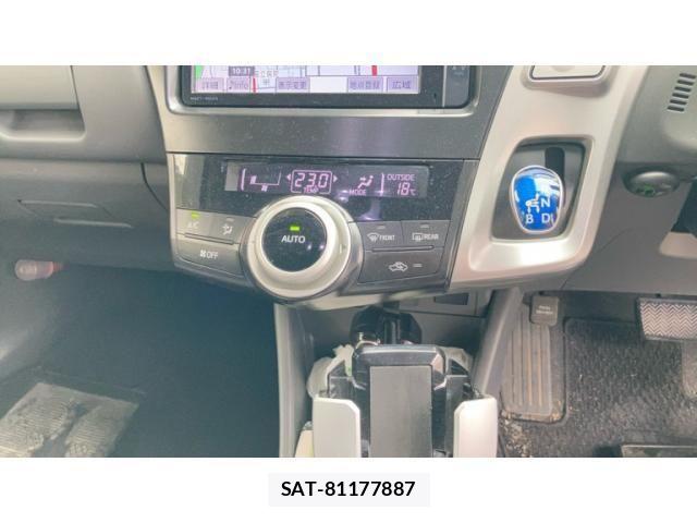 Toyota PRIUS ALPHA 2012-07 8745384-23