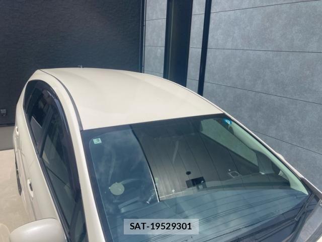 Toyota PRIUS ALPHA 2015-07 8745376-3