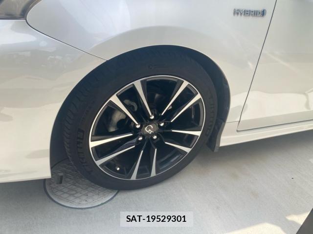Toyota PRIUS ALPHA 2015-07 8745376-7