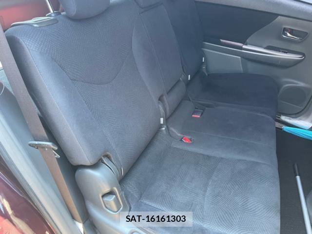 Toyota PRIUS ALPHA 2014-01 8745393-13