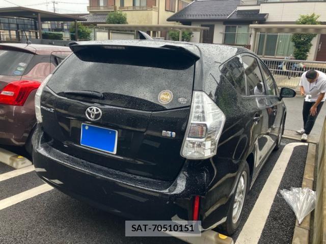 Toyota PRIUS ALPHA 2012-04 8745394-9