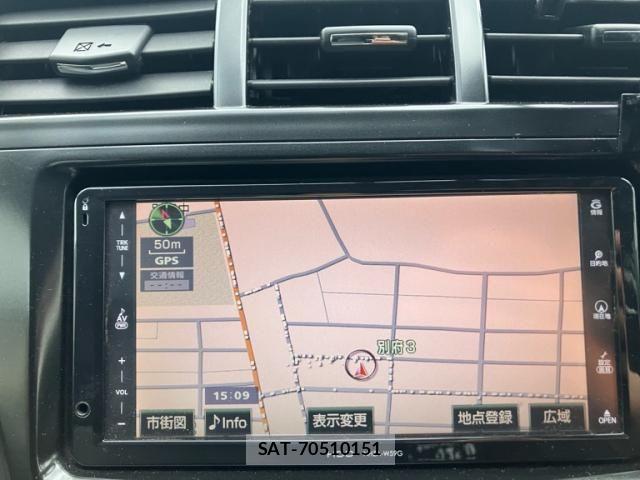 Toyota PRIUS ALPHA 2012-04 8745394-18