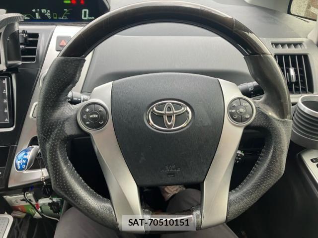 Toyota PRIUS ALPHA 2012-04 8745394-22