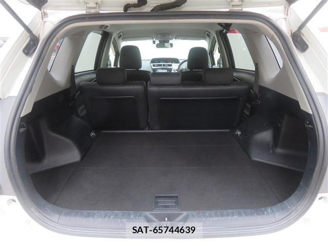 Toyota PRIUS ALPHA 2018-09 8745373-11