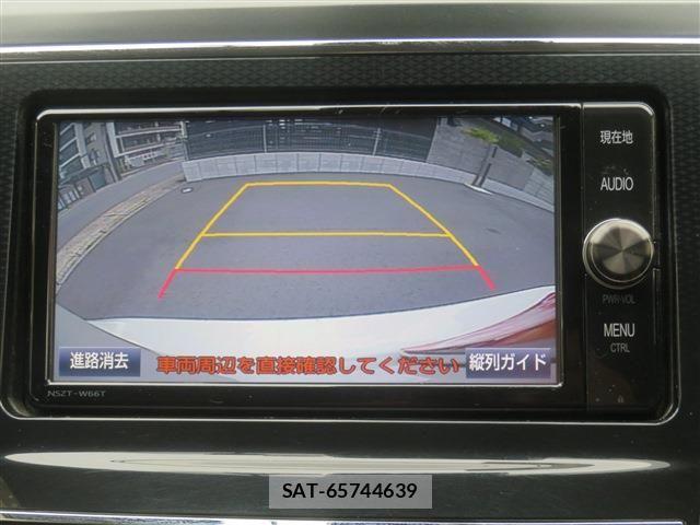 Toyota PRIUS ALPHA 2018-09 8745373-13