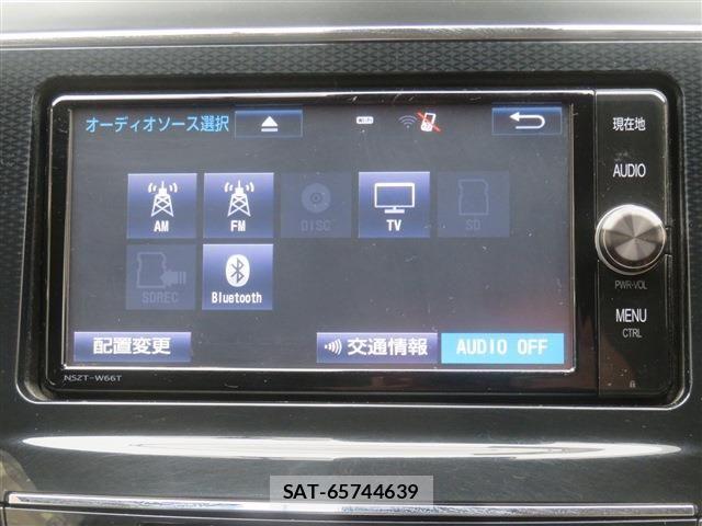 Toyota PRIUS ALPHA 2018-09 8745373-14