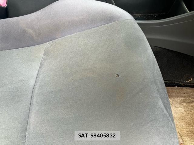 Toyota PRIUS ALPHA 2013-09 8797216-18