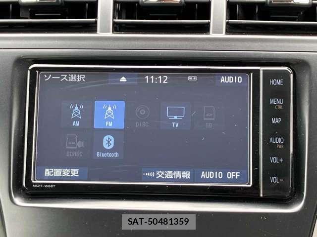 Toyota PRIUS ALPHA 2011-06 8797212-22
