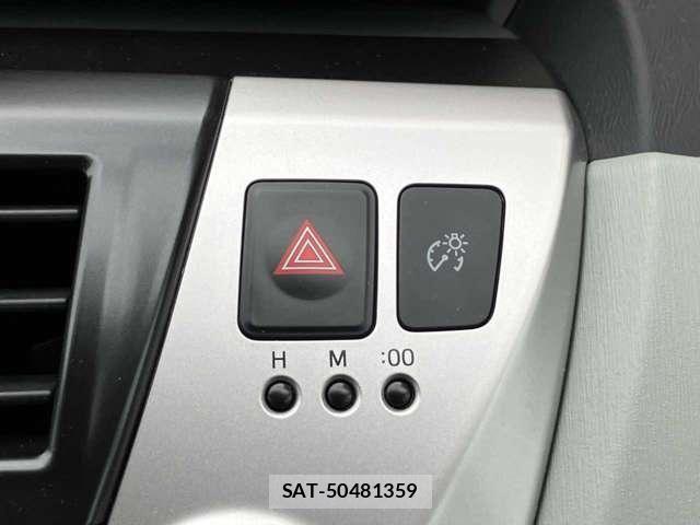 Toyota PRIUS ALPHA 2011-06 8797212-24